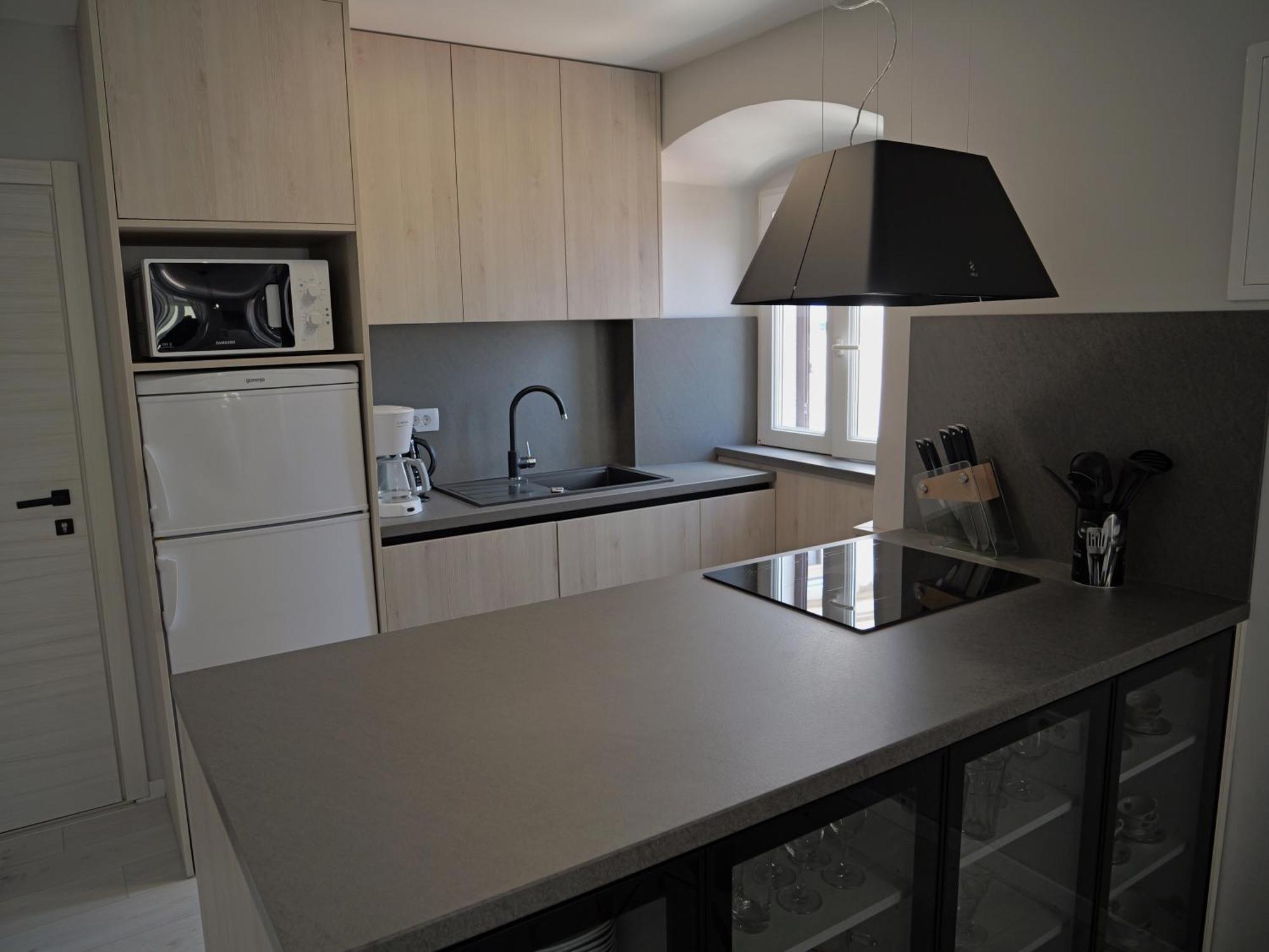 Apartman Jadreskic Мощеничка-Драга Экстерьер фото