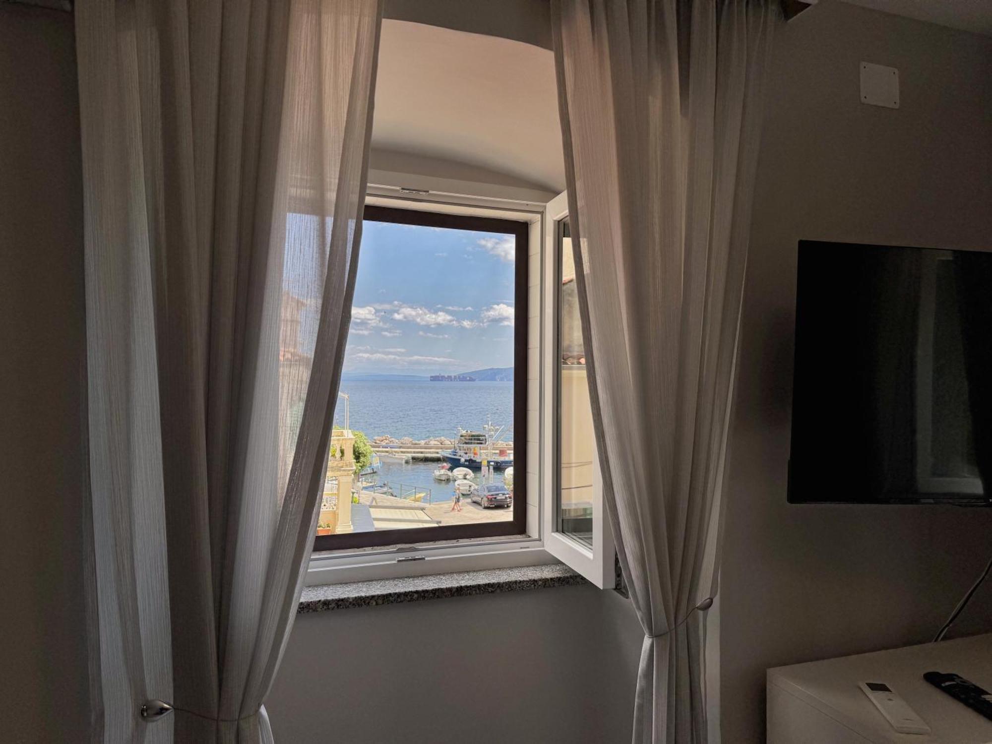 Apartman Jadreskic Мощеничка-Драга Экстерьер фото